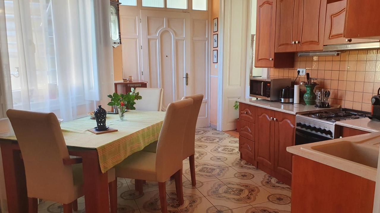 Апартаменты Casa Tajola Кечкемет Экстерьер фото
