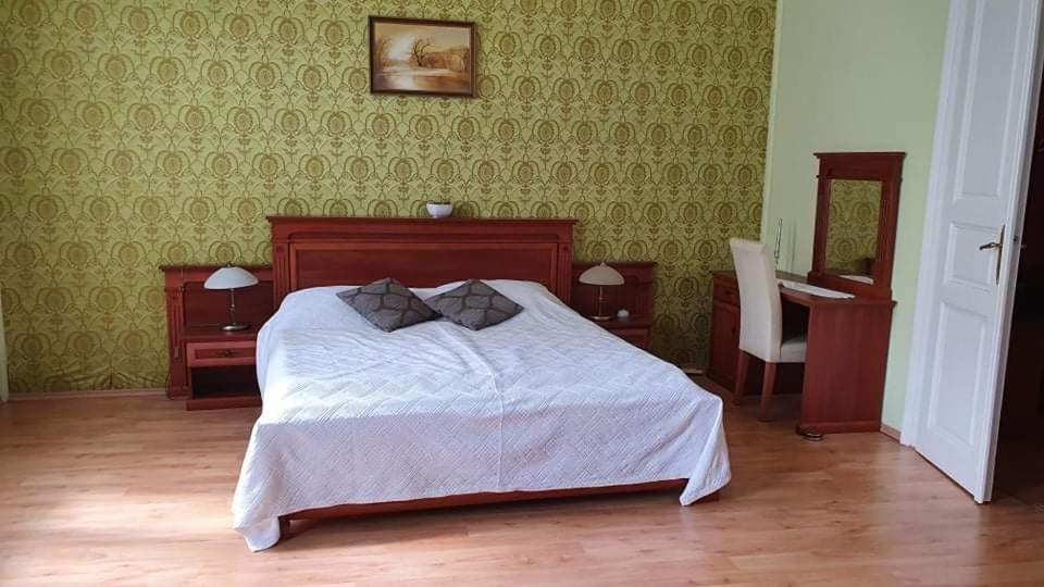 Апартаменты Casa Tajola Кечкемет Экстерьер фото