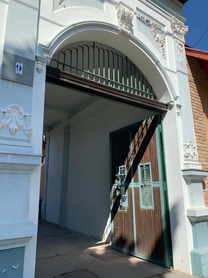 Апартаменты Casa Tajola Кечкемет Экстерьер фото
